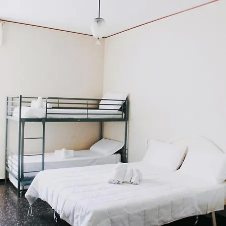 Ferienwohnung Un Bel Posto Al Mare Savona Exterior foto